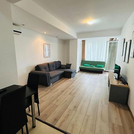 Apartament Summerland Mamaia Nord Buitenkant foto