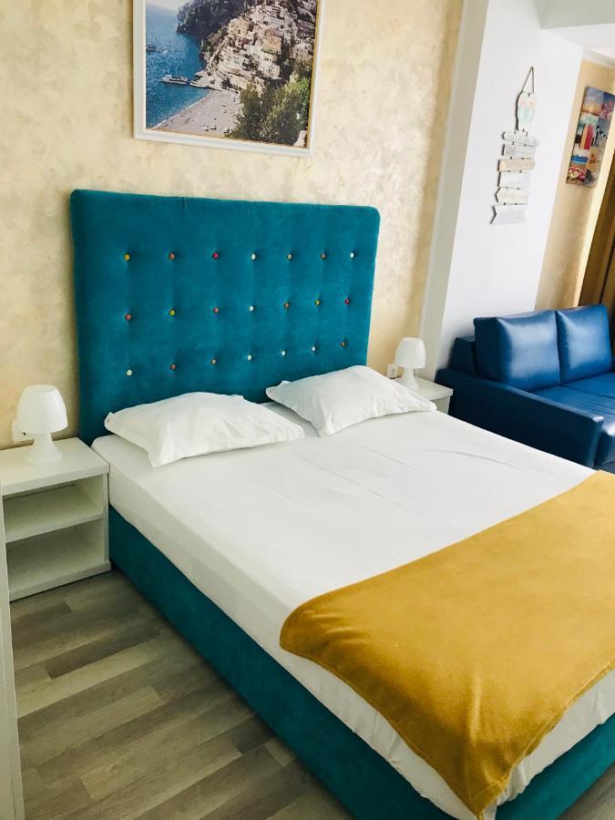 Apartament Summerland Mamaia Nord Buitenkant foto