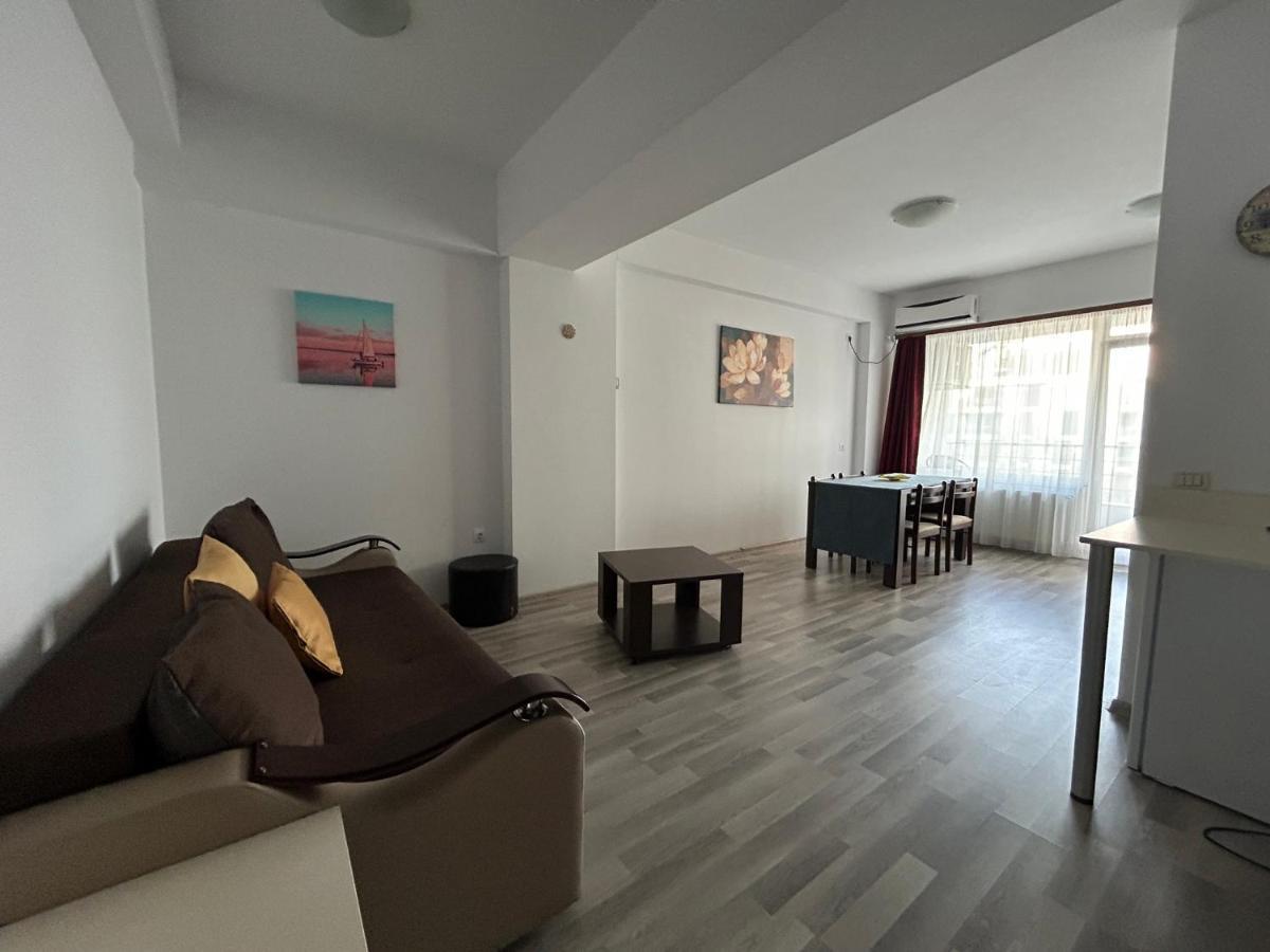 Apartament Summerland Mamaia Nord Buitenkant foto