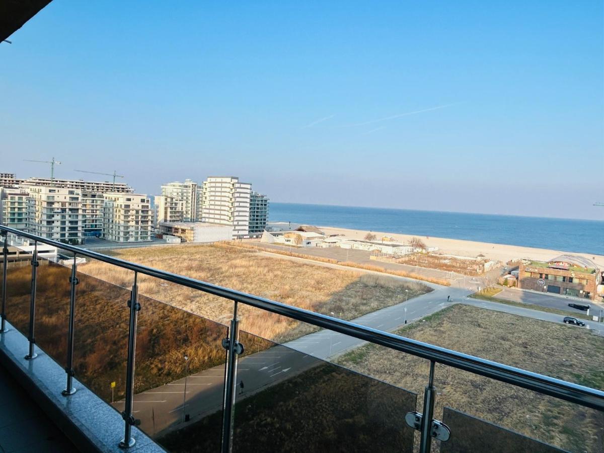 Apartament Summerland Mamaia Nord Buitenkant foto