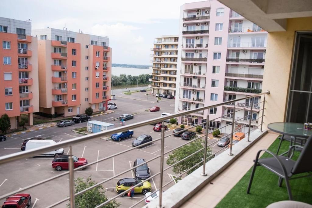 Apartament Summerland Mamaia Nord Buitenkant foto